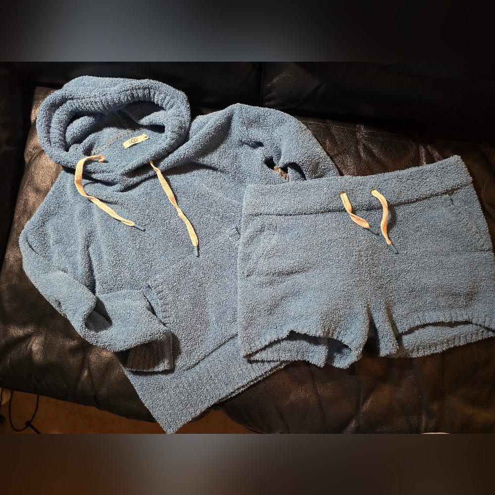 UGG Heather Blue Plush Hoodie & Shorts Set size Small